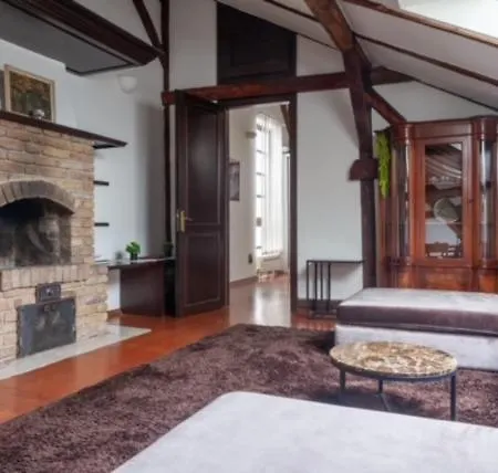 Apartment Penthouse Sky